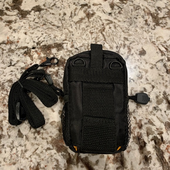 Dolica Universal Premium Quality Camera Case - Picture 4 of 4